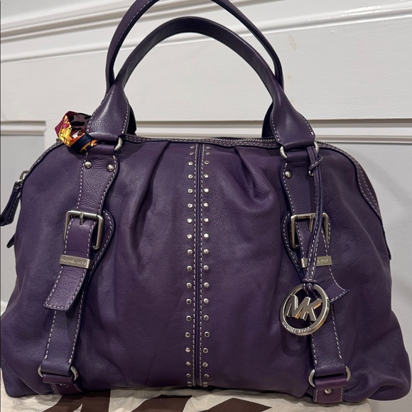 Michael Kors Satchel Large Oversized Purple Leather Studded Lattington Bag - Picture 5 of 17
